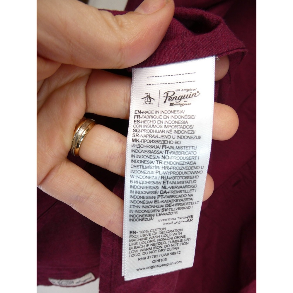 NWT Penguin Musingwear Button Up Shirt Size S Long Sleeve Burgundy preppy - Picture 11 of 11
